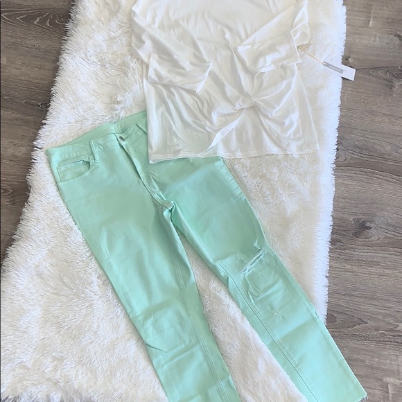 Old Navy Denim - Old Navy Rockstar Jeans